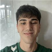 Profesor para niños de primera con su suficiente destreza para enseñar.